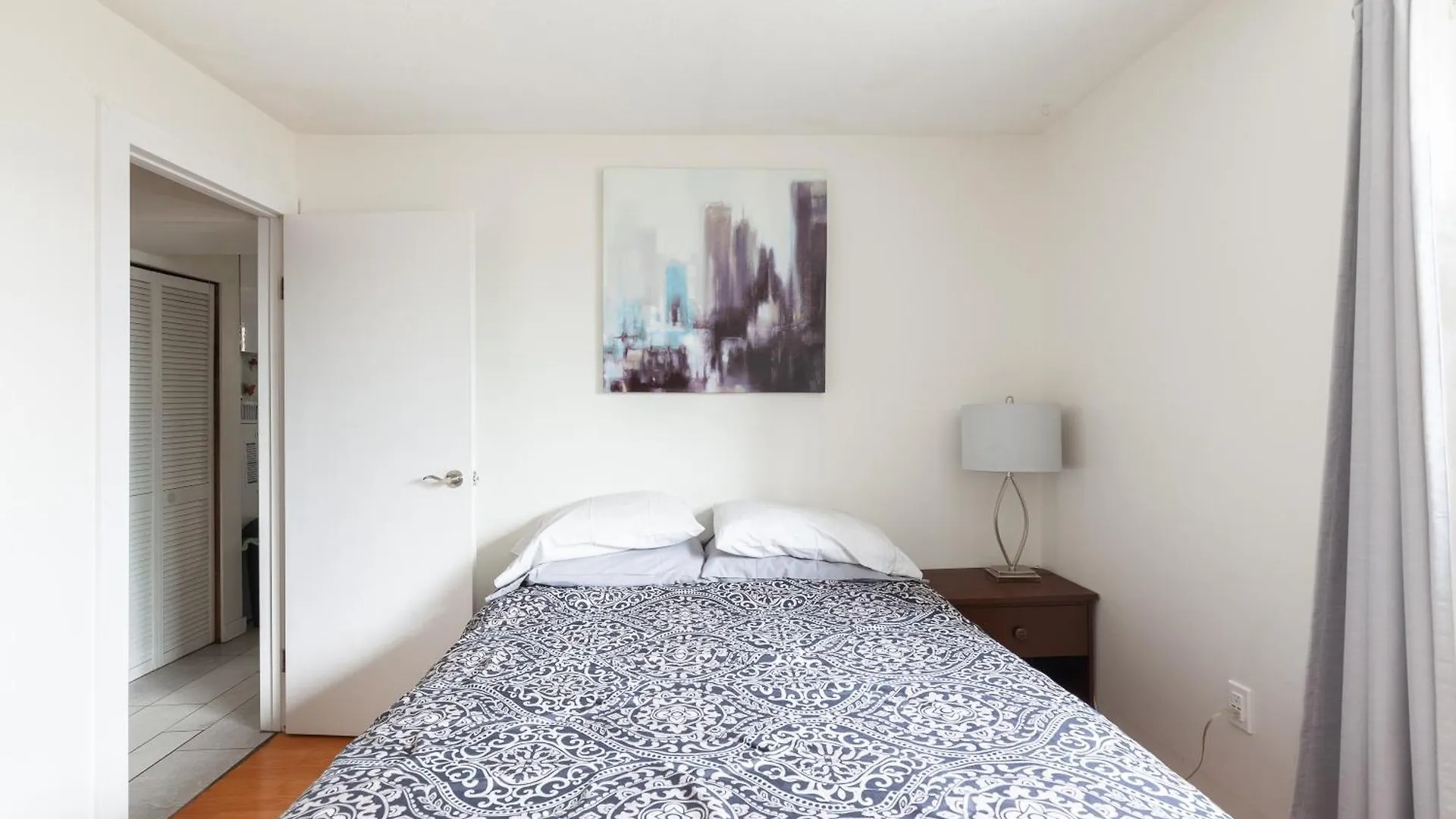 Pne Delight Apartment Vancouver