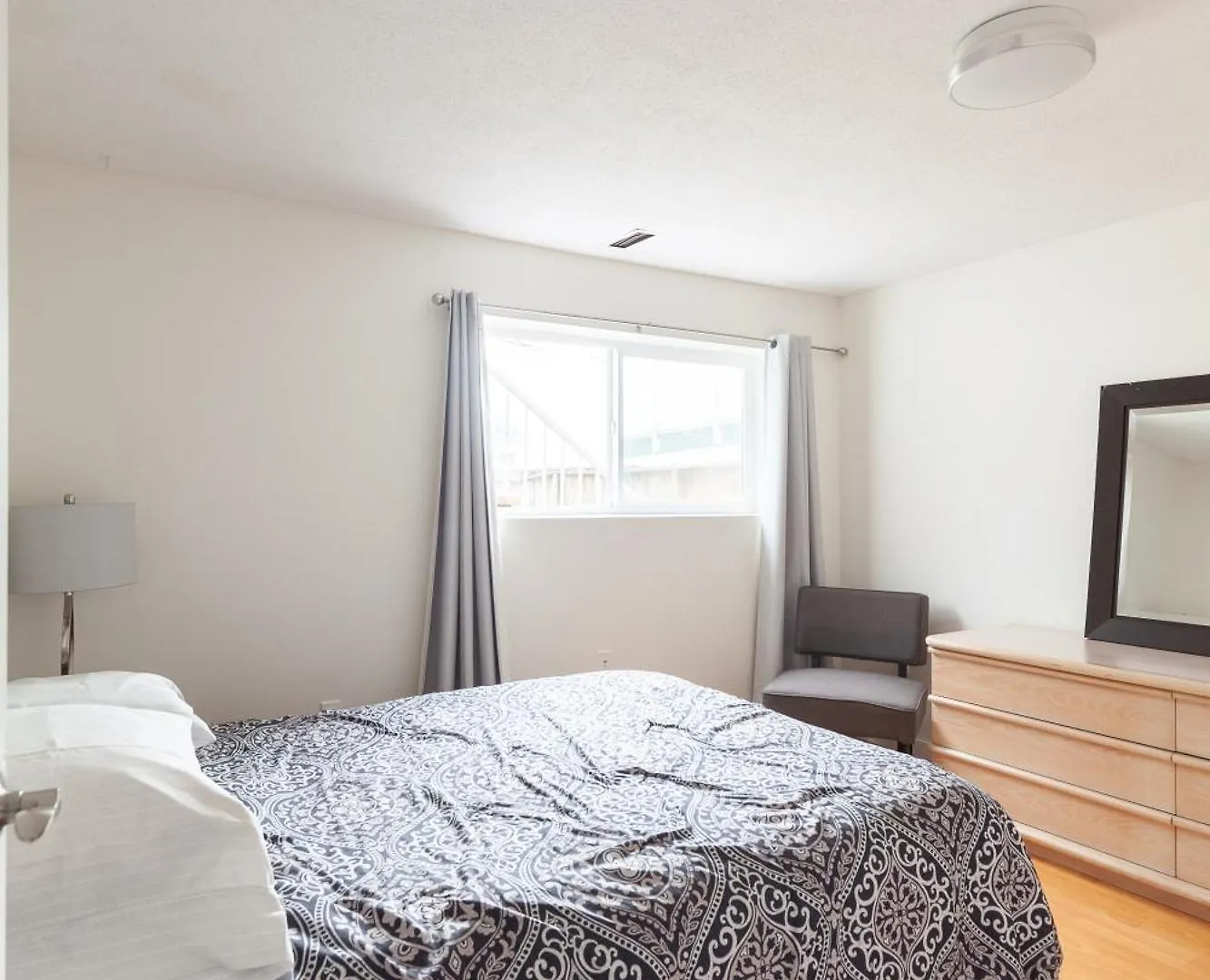 Pne Delight Apartment Vancouver