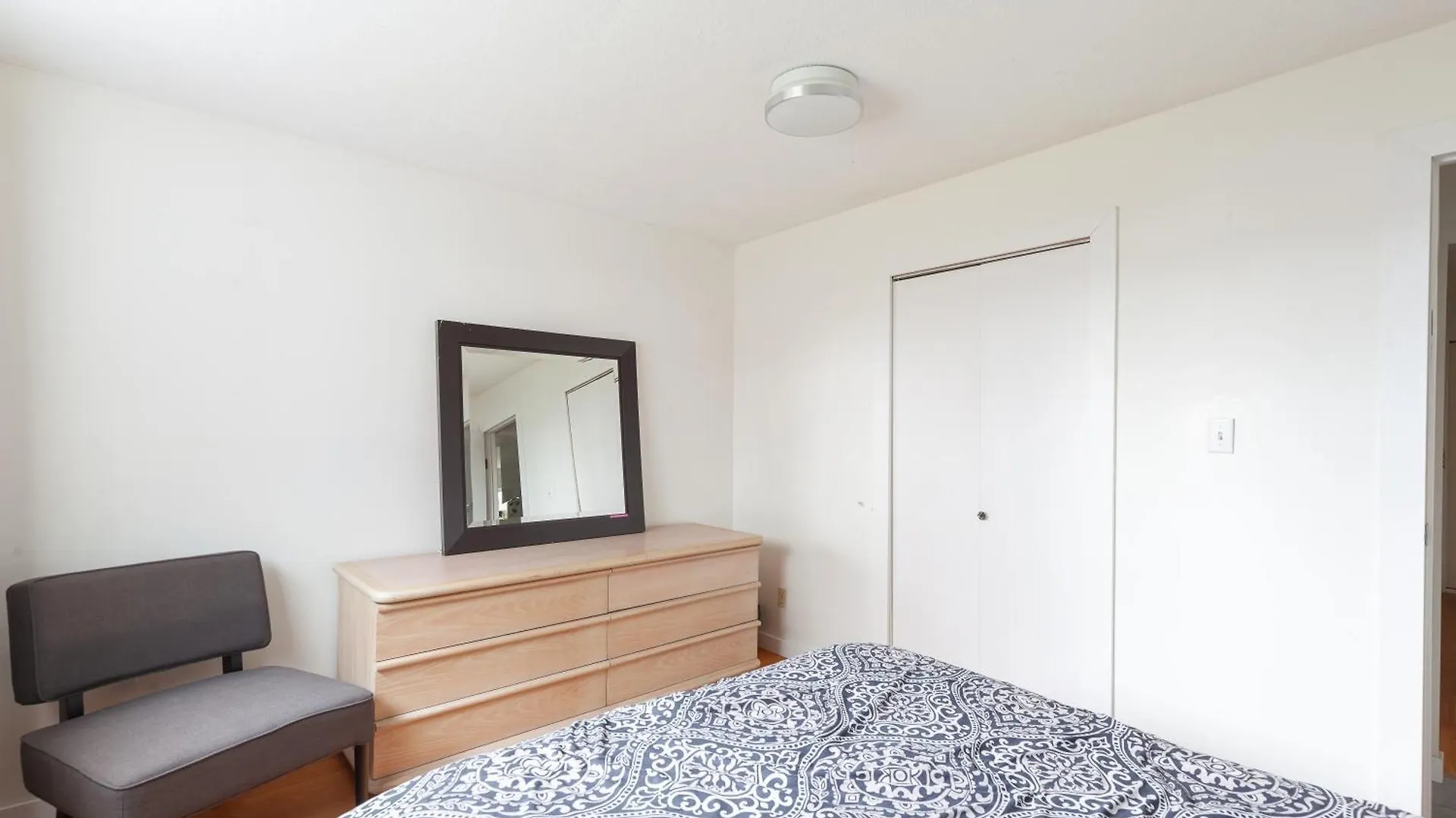 Pne Delight Apartment Vancouver