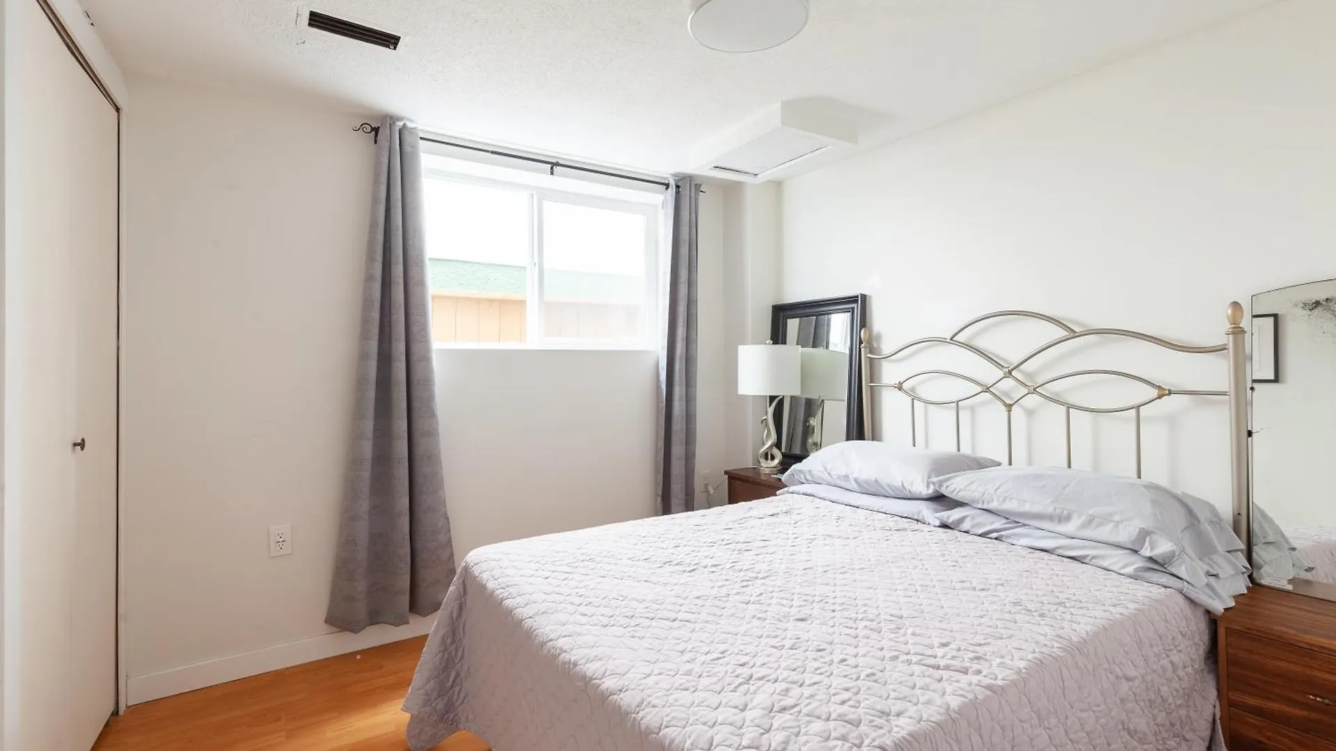Pne Delight Apartment Vancouver Canada